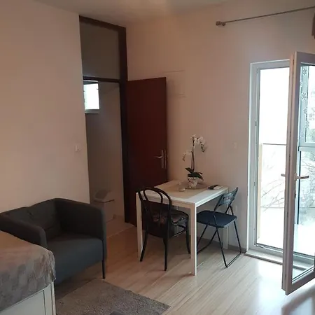 Apartment Mario *