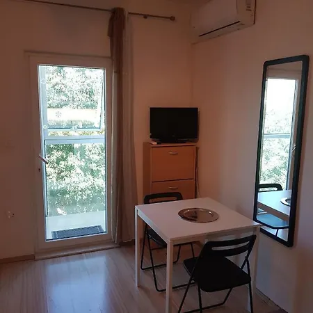 Apartment Mario
