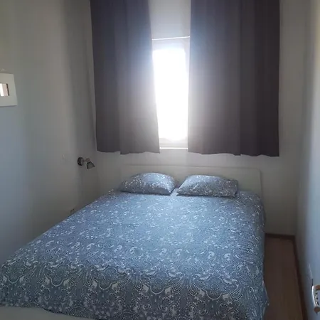 Apartment Mario