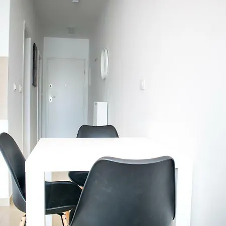 Mario Apartment Split